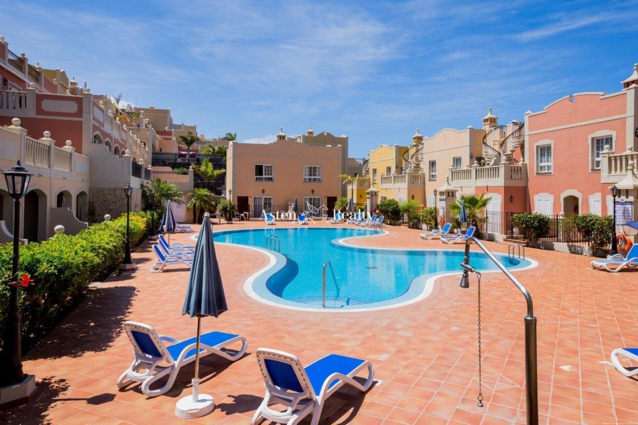 Paraiso Palm Mar Beautiful & Bright Renovated Apartment With Air Conditioning Bagian luar foto