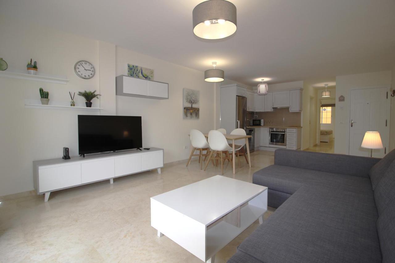 Paraiso Palm Mar Beautiful & Bright Renovated Apartment With Air Conditioning Bagian luar foto