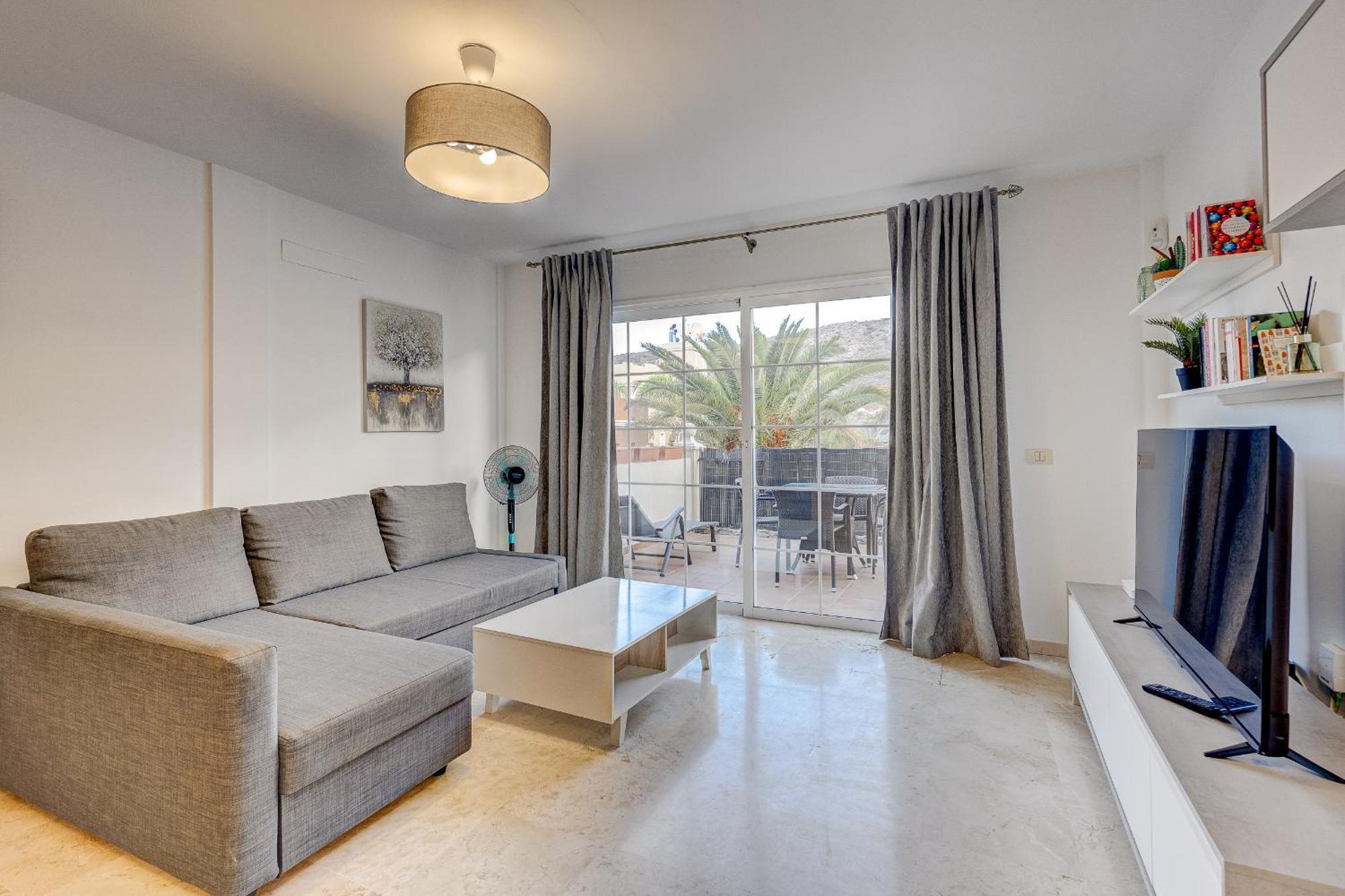 Paraiso Palm Mar Beautiful & Bright Renovated Apartment With Air Conditioning Bagian luar foto