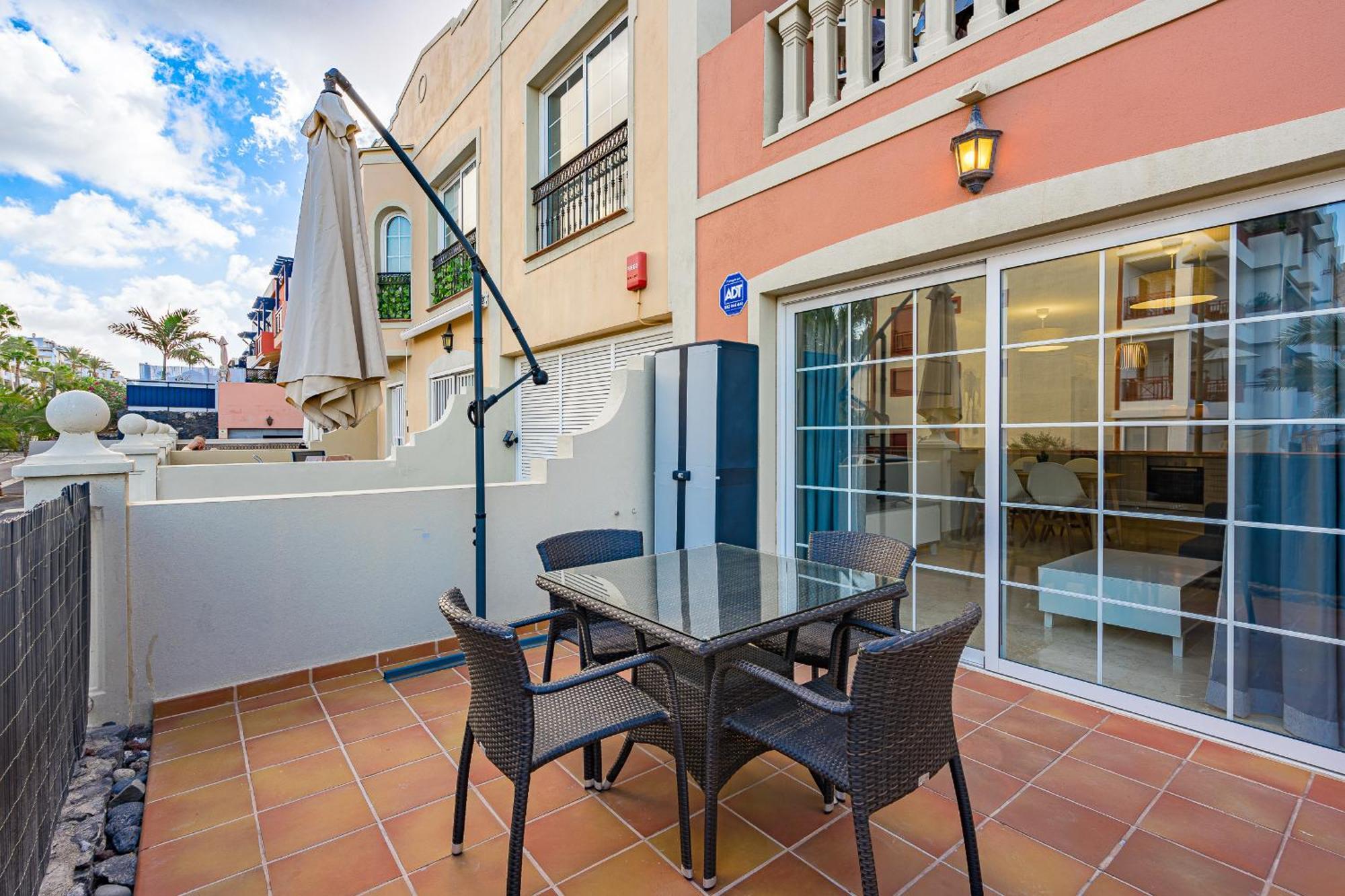 Paraiso Palm Mar Beautiful & Bright Renovated Apartment With Air Conditioning Bagian luar foto